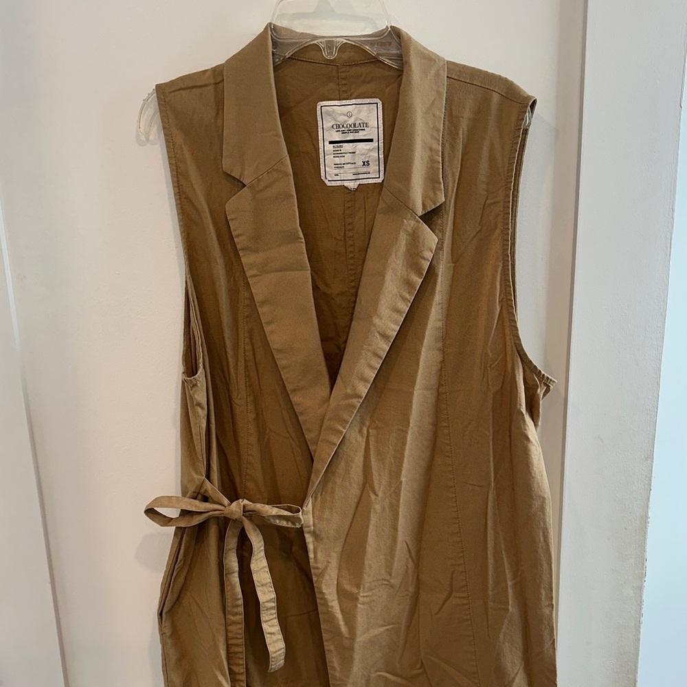 Chic Tan Sleeveless Vest with Belt